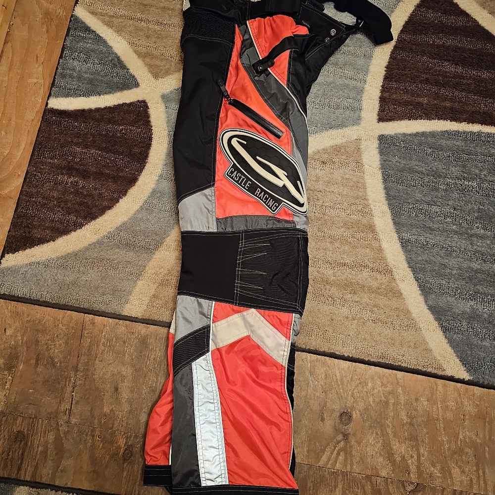 Castle Racing Snowmobile Jacket And Snowpants - Picture 7 of 7